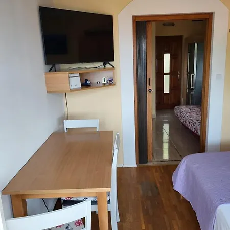 Ivan Apartment *